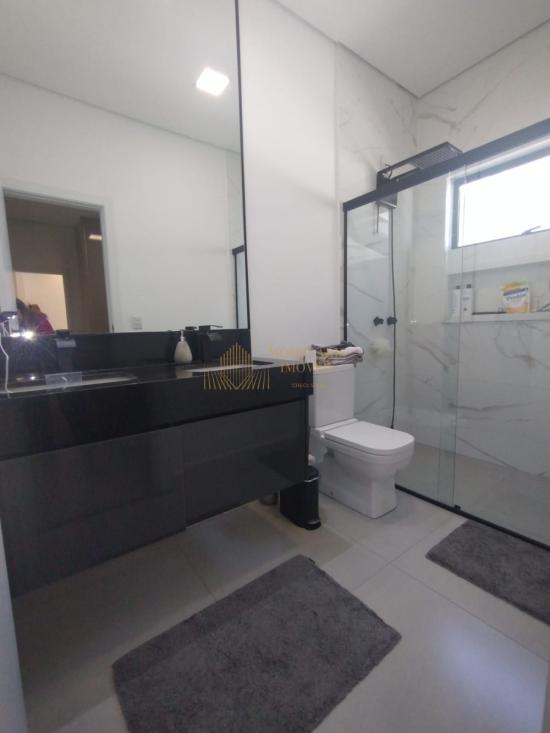 casa-venda-casa-com-03-quartos-proximo-ao-supermercado-apoio-1019896